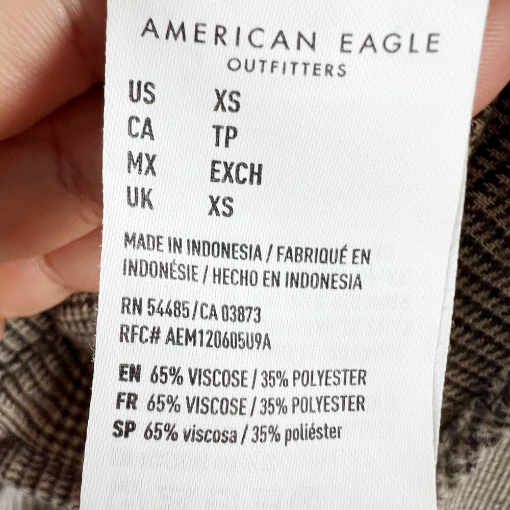 American Eagle Boxy Gingham Button Front Long Sle… - image 8